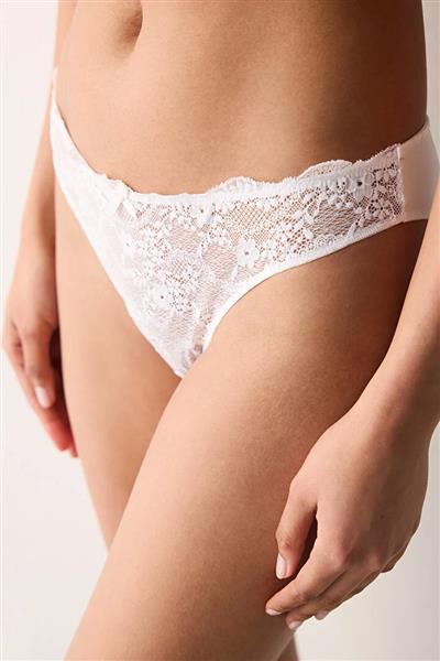 curvy-lace-slip