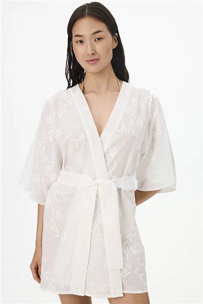 carine-kimono