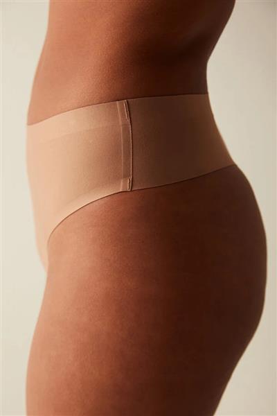 thong-period-slip