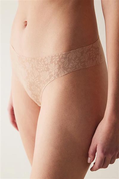 invisible-laser-cut-lacy-brazilke