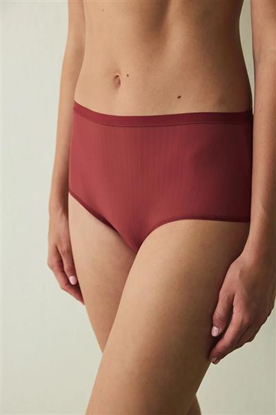 essentials-highwaist-slip