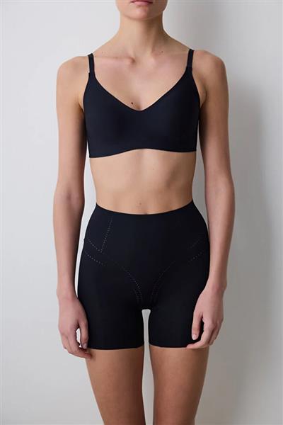 light-kratke-hlace-steznik