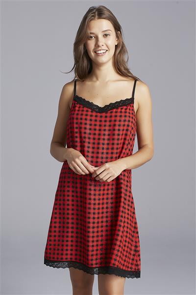 red-gingham-spavacica