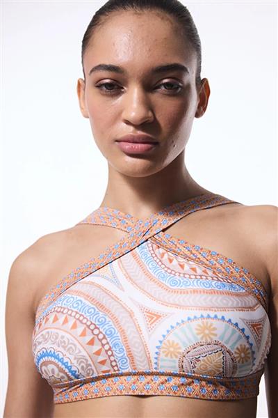 della-halter-top