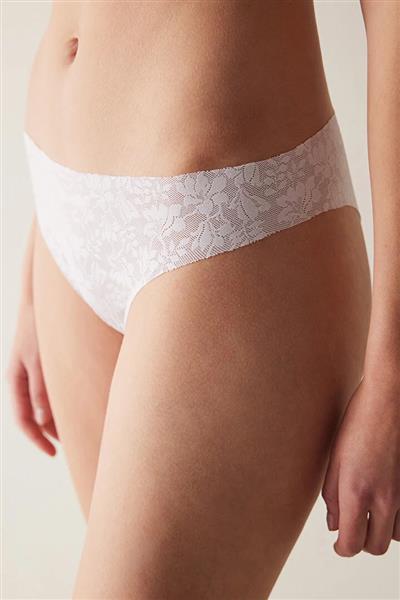 invisible-laser-cut-lacy-slip