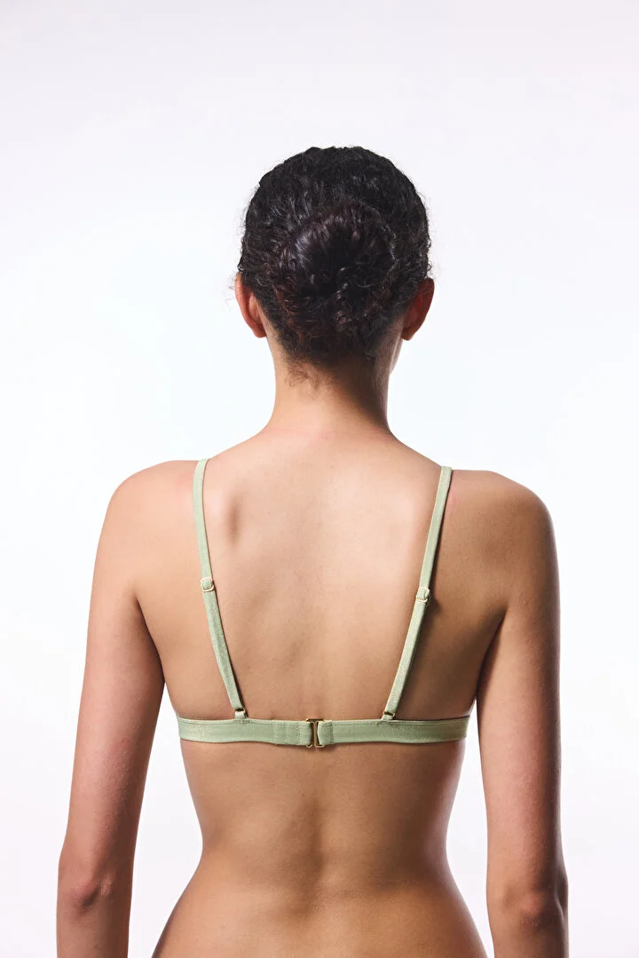 Jadira Triangle Fit Top