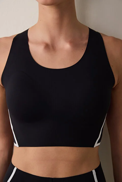 Contrast Bonding grudnjak