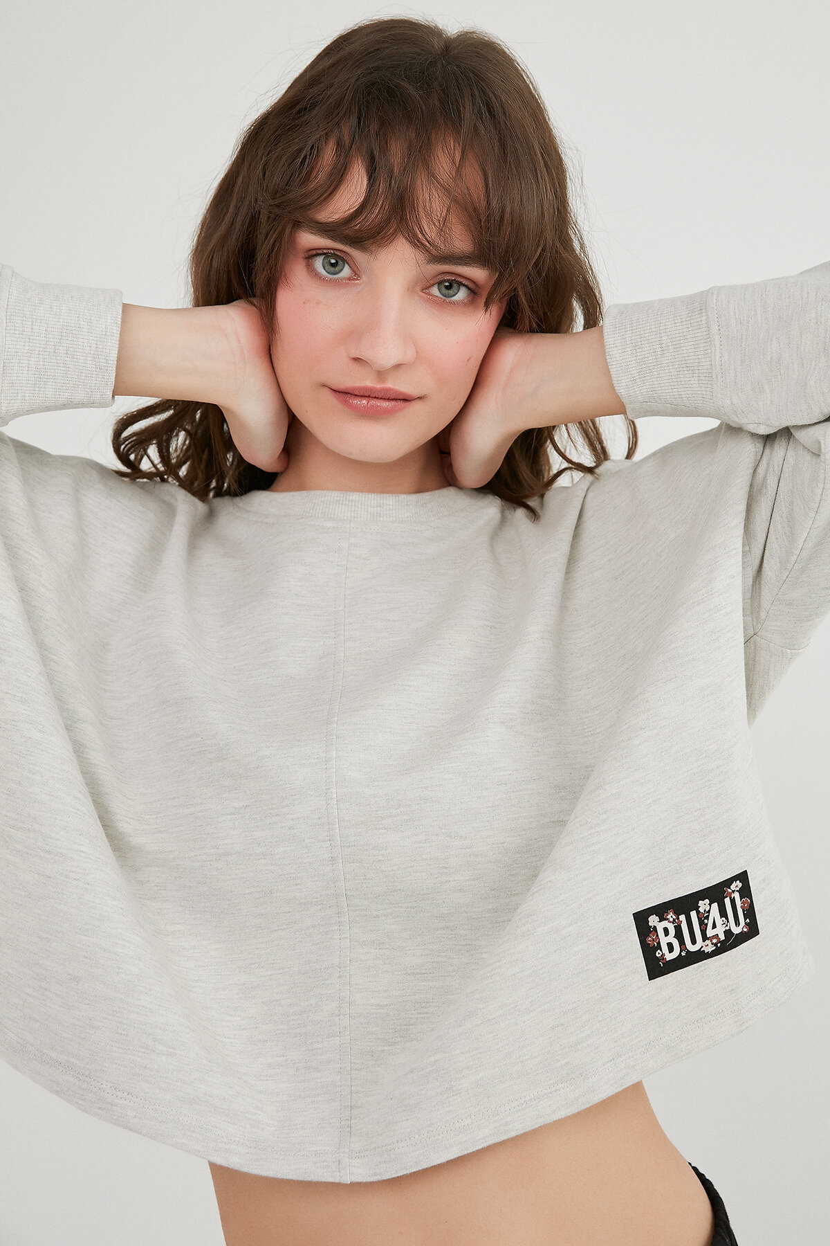 BU4U Crop majica