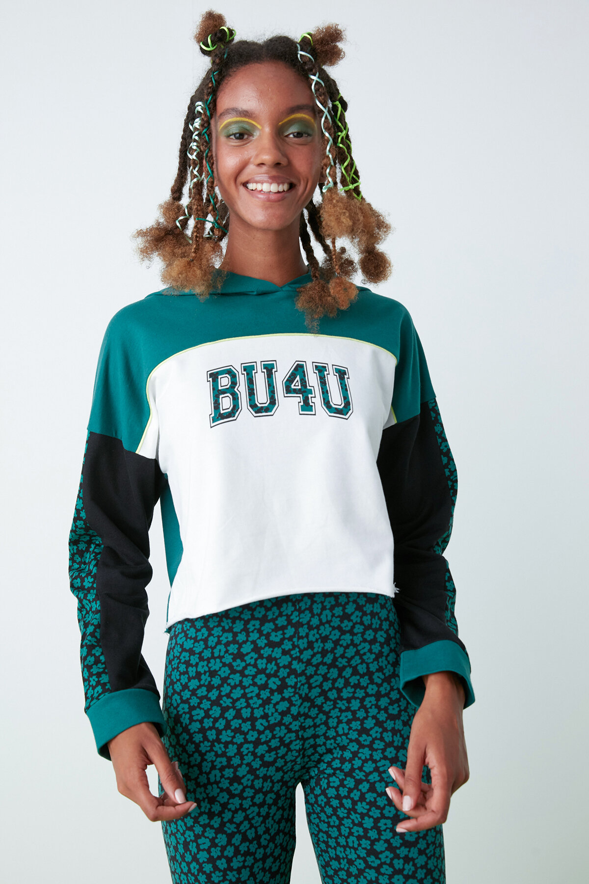 BU4U FLORAL HOOD SWEATSHIRT MIX