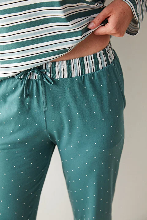 Green Dotted hlače
