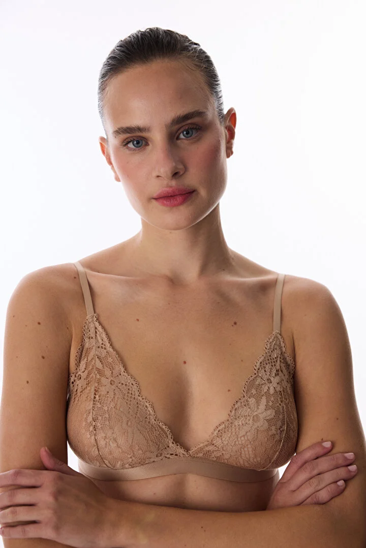 Triangle Lace grudnjak