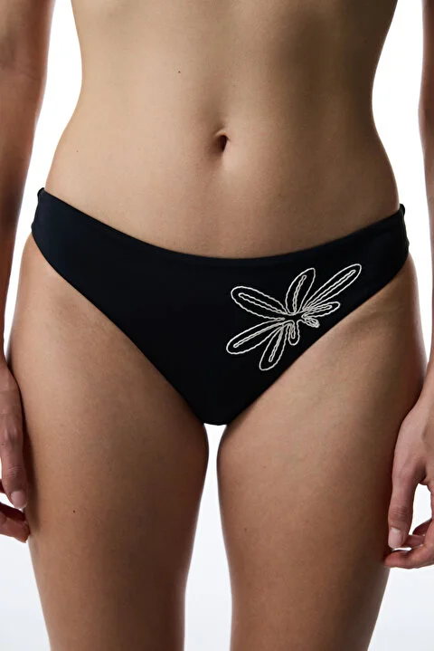 Embroidery Slip donji dio