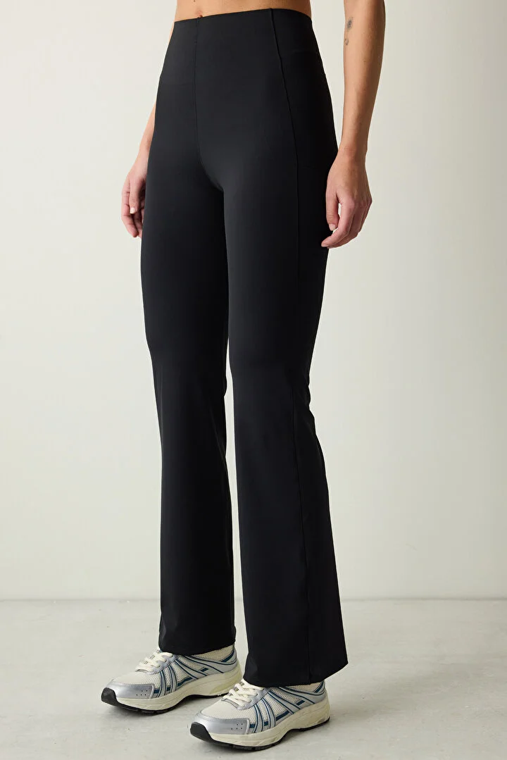 Bonded Waist Flare hlače