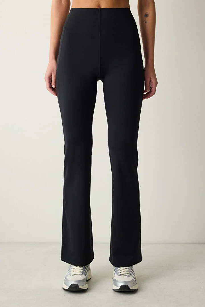 Bonded Waist Flare hlače