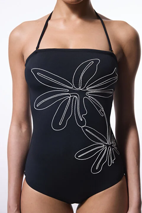 Embroidery Strapless kostim