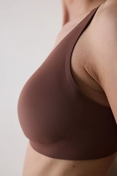 Invisible Ribbed grudnjak