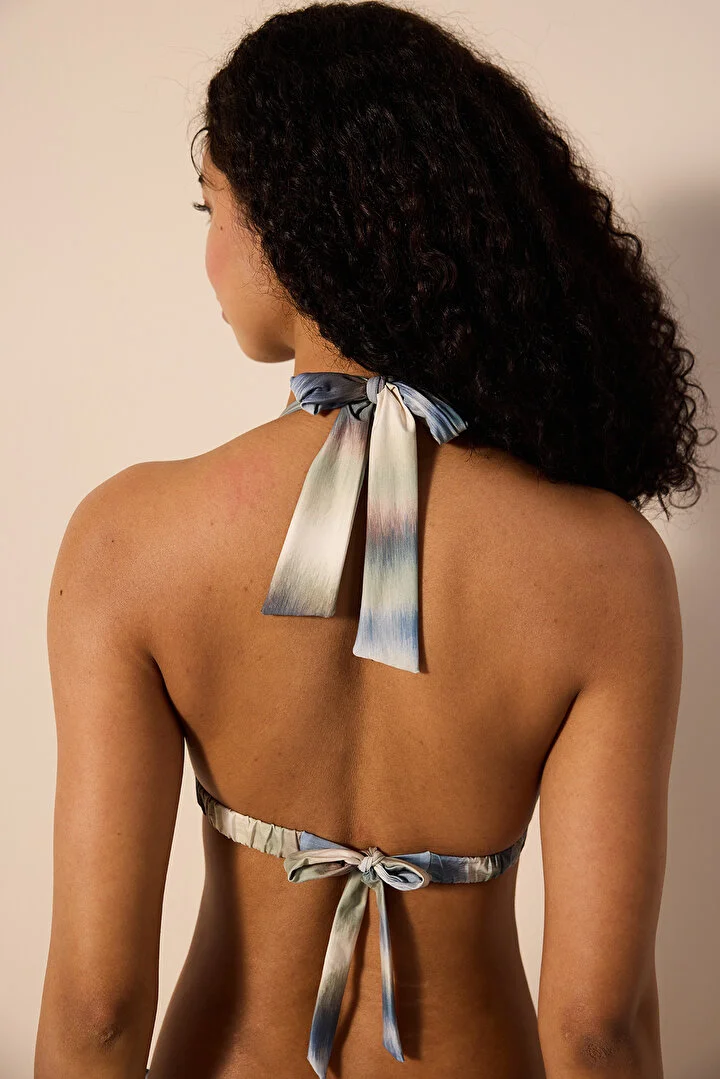 Dalia Triangle Knot Top