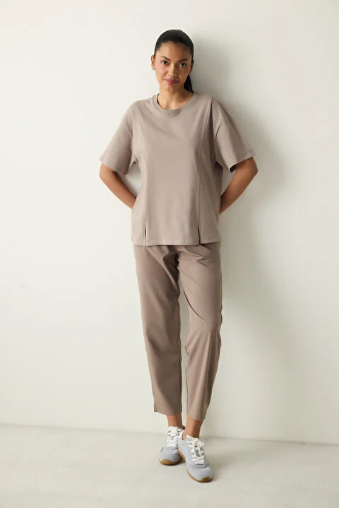 Sporty Stitched majica