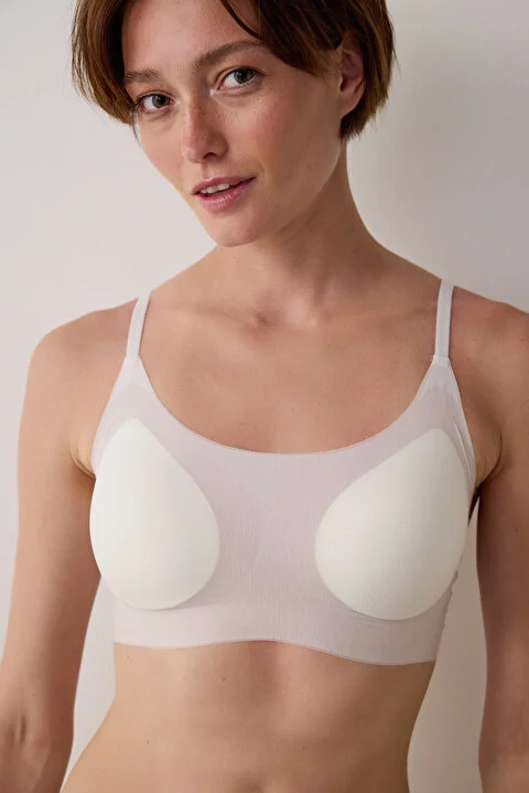 Zero Gram bralet