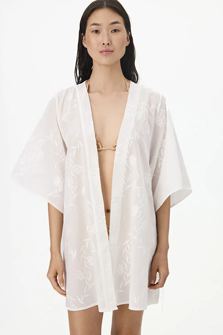 Carine Kimono