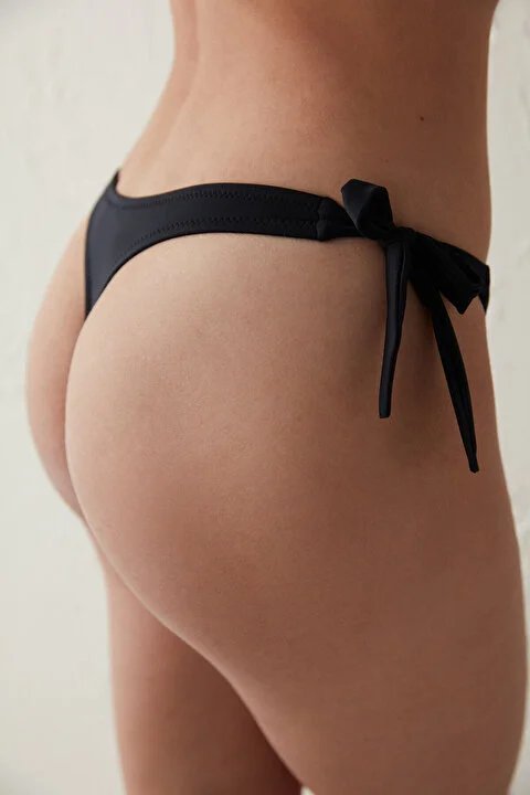 Basic String donji dio