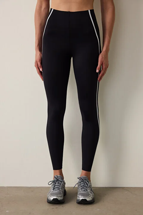 Contrast Bonding tajice